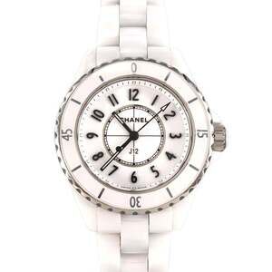 Chanel J12 33mm Ceramic H5698 Quartz Watch